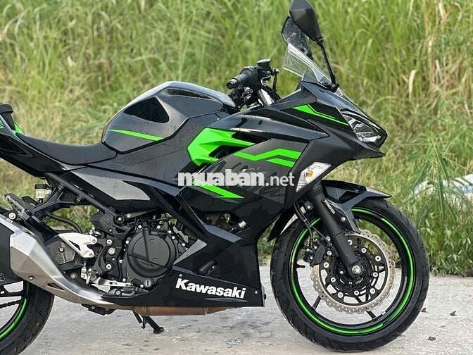 Kawasaki Ninja 400