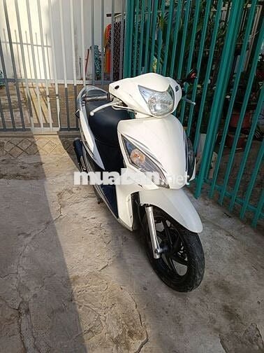 Honda Vision Trắng
