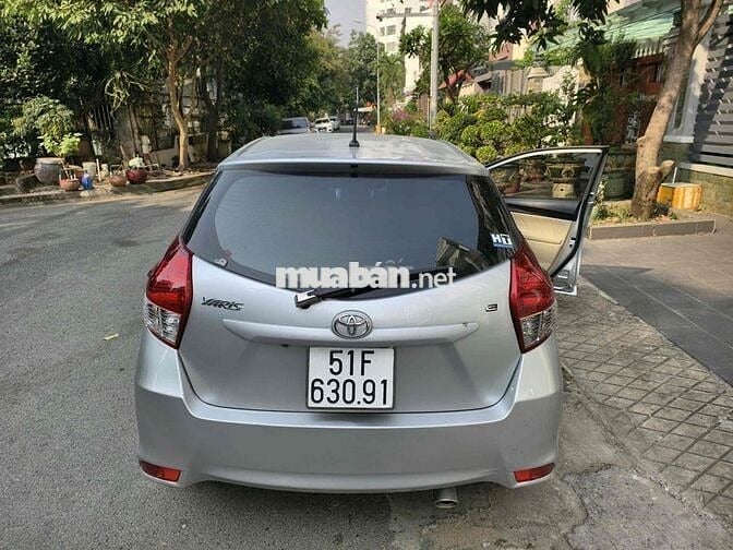 Toyota Yaris Bạc 5 chỗ