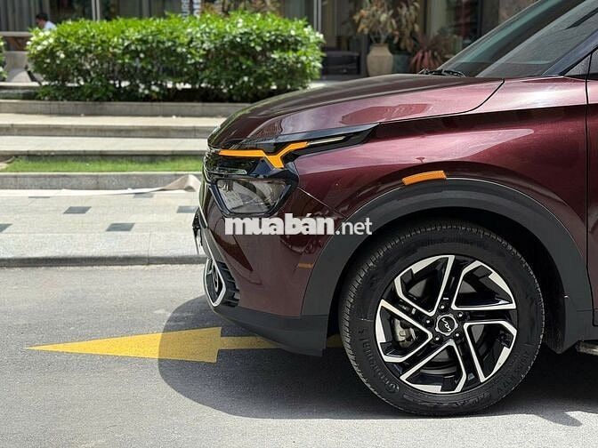 KIA Carens 1.4T Signature 2024 Đỏ 11.000km XE LƯỚT