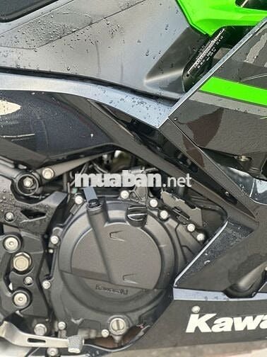 Kawasaki Ninja 400