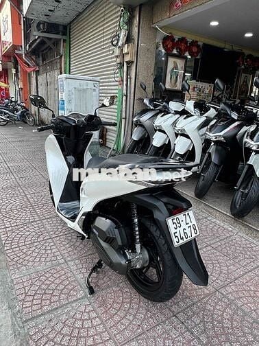 Honda SH 150i Form 2022 Trắng BSTP Chính Chủ