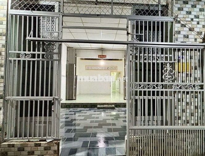 Cho thuê nhà Quốc Lộ 50 gần Tạ Quang Buu 4x15 có 2 phòng hẻm Hương Quê