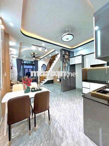 Nhà đẹp sân vườn ở Mỹ Lộc, Cần Giuộc mặt tiền đường nhựa