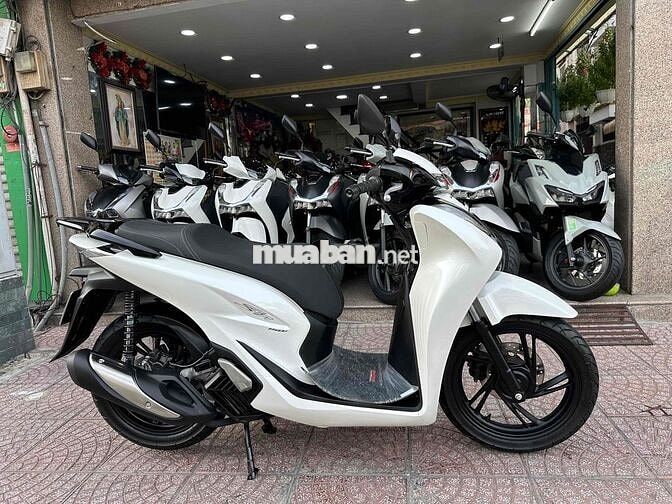 Honda SH 150i Form 2022 Trắng BSTP Chính Chủ