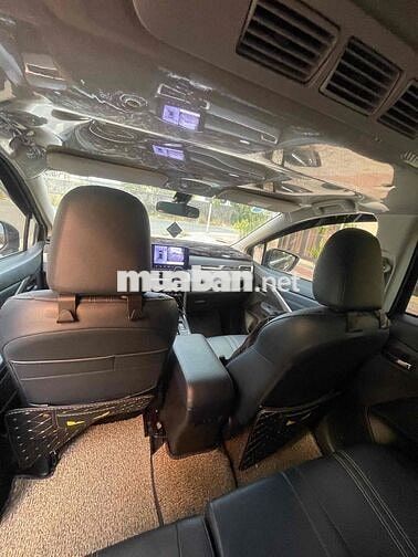 Mitsubishi Xpander Cross 2024 19.000km Đen