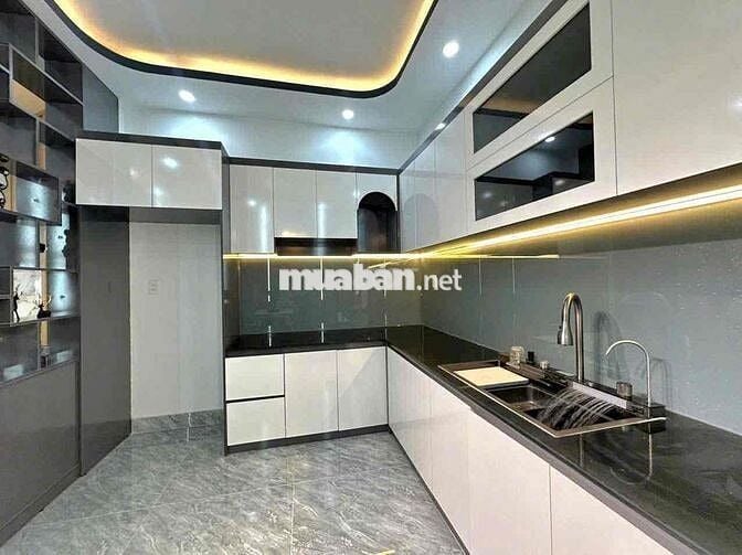 Nhà đẹp sân vườn ở Mỹ Lộc, Cần Giuộc mặt tiền đường nhựa