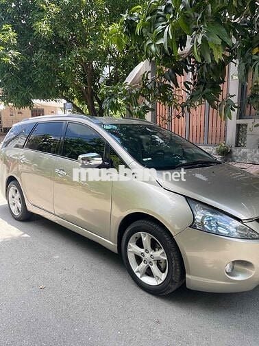 Mitsubishi Grandis 2009 Vàng cát 7 chỗ