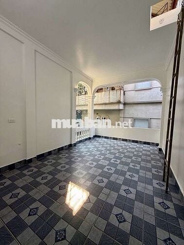 Bán nhà riêng tại phố trường chinh , 36m , 4 tầng , full nội thất,