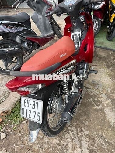 Honda Blade 110/ Ngay Chủ 65 Zin Êm