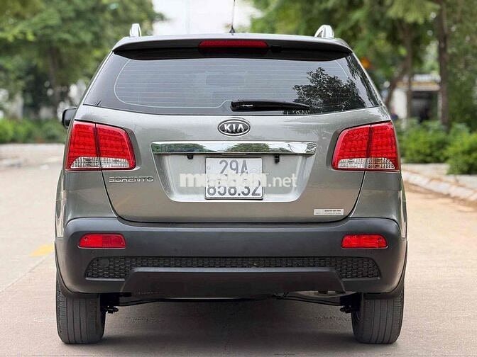 Kia Sorento 2013 2.4AT Xám