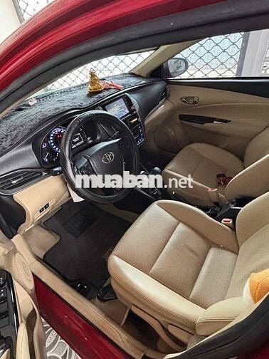 Toyota Vios G màu Đỏ