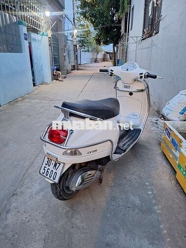 Piaggio Vespa LX 125 2010 Trắng