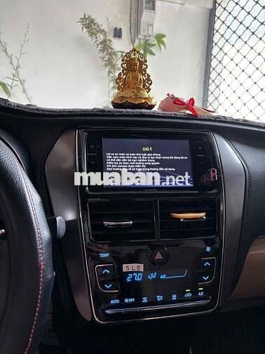 Toyota Vios G màu Đỏ