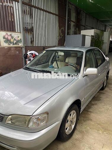 Toyota Corolla 2000 1.6