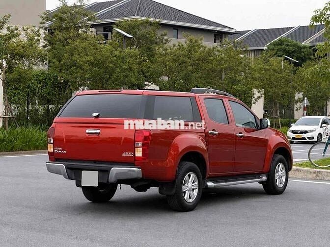 Isuzu Dmax 2016 LS 2.5 4x2 MT Đỏ