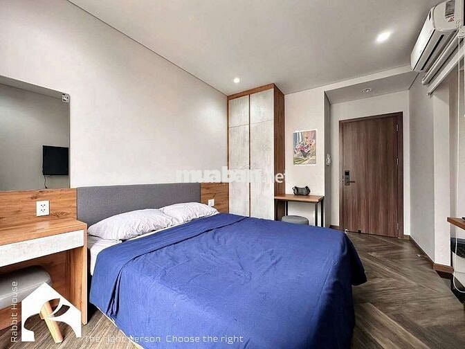 Căn hộ Studio tách bếp ban công full nội thất Thành Thái Quận 10