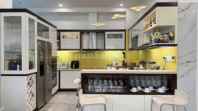 Bán biệt thự Đường 17 An Phú, Thủ Đức, 200m², hầm 2 tầng, giá 75 tỷ