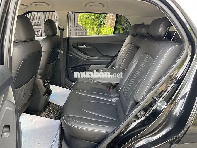 Hyundai Creta 1.5AT Cao Cấp 2022 Đen 18.000 km