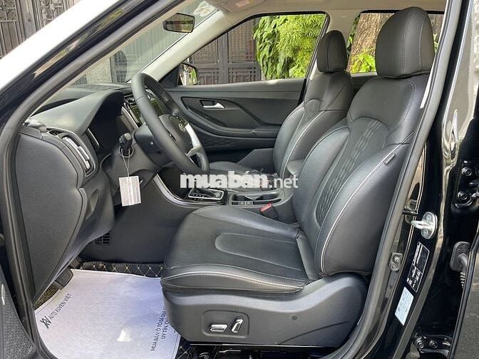 Hyundai Creta 1.5AT Cao Cấp 2022 Đen 18.000 km