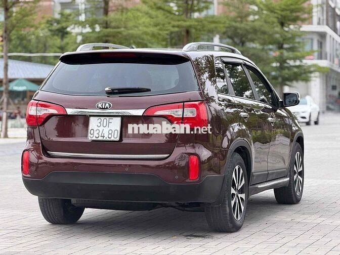 Kia Sorento 2016 Đỏ mận 7 chỗ