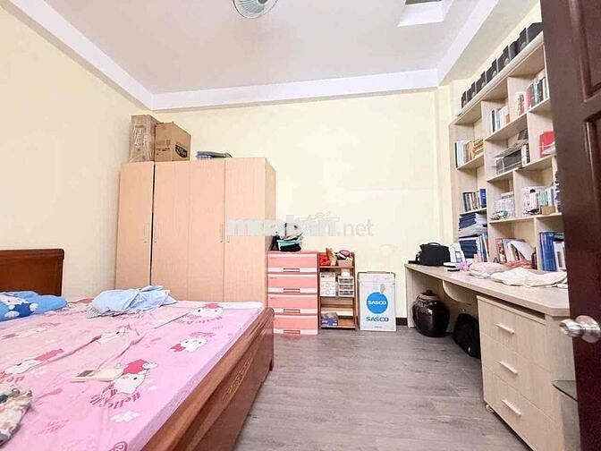 Lê Văn Sỹ, Nhà Đẹp Chính Chủ Lâu Đời.Hẻm xe hơi