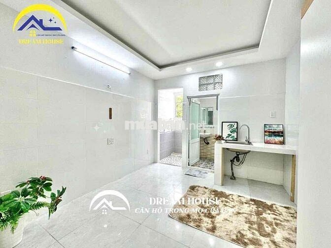 PHÒNG TRỌ KHÔNG GÂC DƯỚI TRỆT SÂN RIÊNG THOÁNG MÁT NGAY AEON TÂN PHÚ