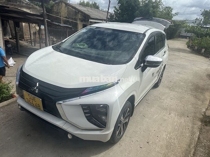 Mitsubishi Xpander Trắng
