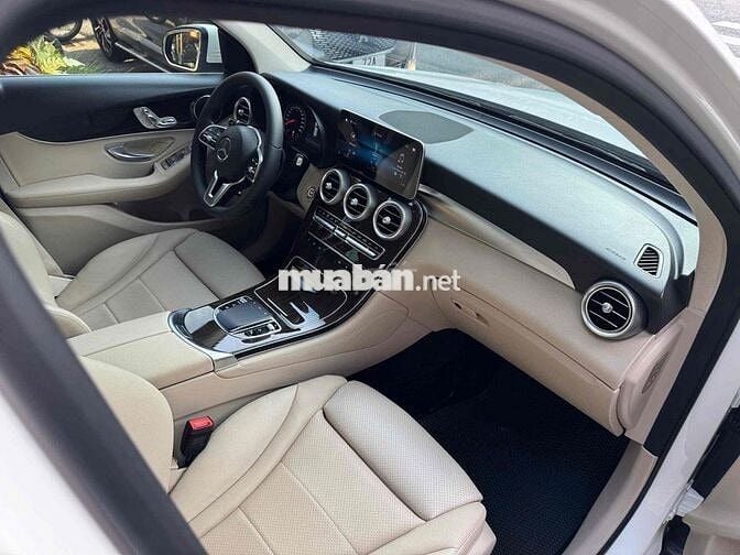 Mercedes GLC200 Facelift 2019 Trắng/Kem 69.000 km