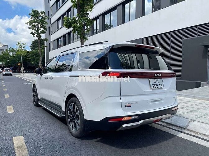 Kia Carnival 2024 2.2D Prenium 67174 km Trắng