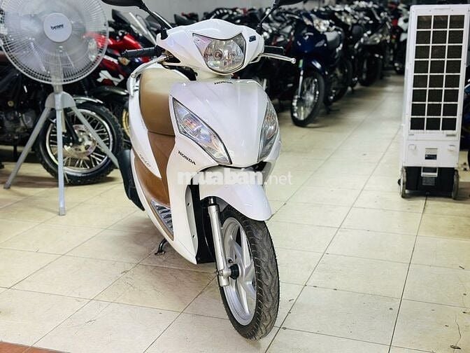 XE MÁY THỊNH PHÁT-HONDA VISION TRẮNG MÁY ÊM CHẤT