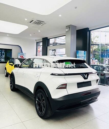 VinFast VF 6 Plus B-SUV ưu đãi chỉ 6xxtr