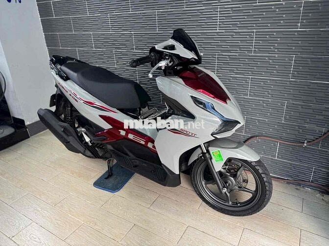 Honda Air Blade 125 2024 Xám 3000 km