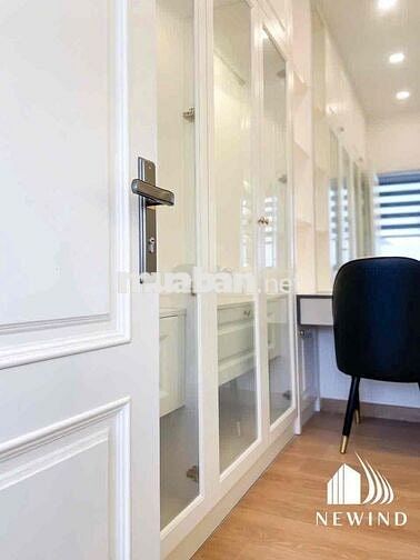 MỘT PHÒNG NGỦ SIÊU SANG TRỌNG GẦN PHÚ MỸ HƯNG FULL NỘI THẤT CAO CẤP