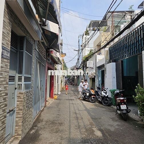 Chính chủ cho thuê nhà mặt tiền gần chợ Bà Chiểu