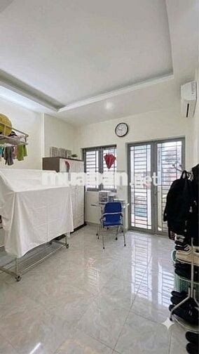 HXH Nguyễn Văn Công 47m2 - 2 PN -Sổ vuông -4-9tỷ
