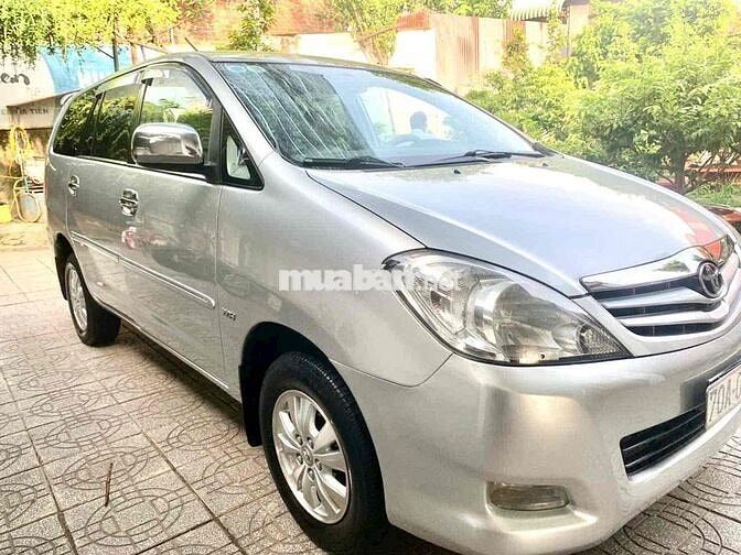 Toyota Innova G 2009 Bạc