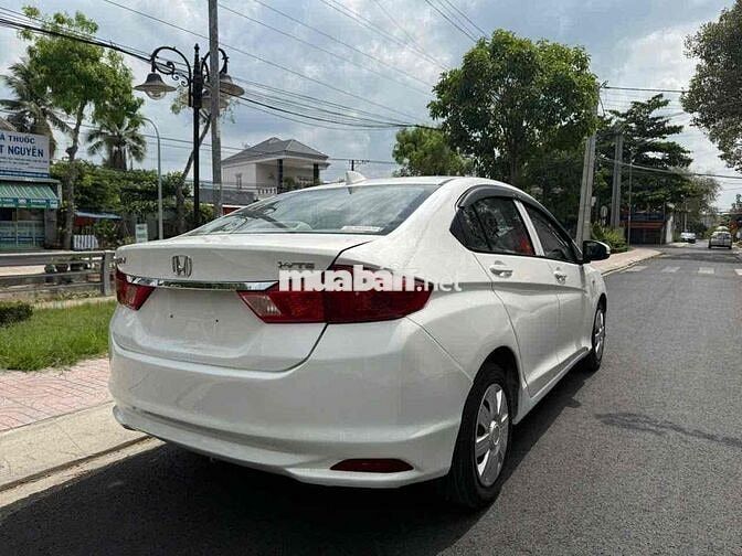 Honda City 1.5 Số sàn 2017 Trắng