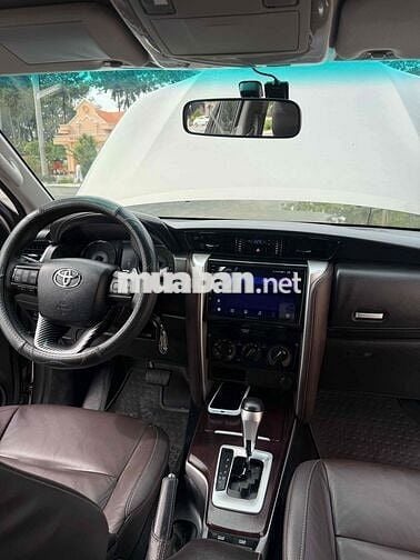 Toyota Fortuner 2019 Số tự động máy dầu