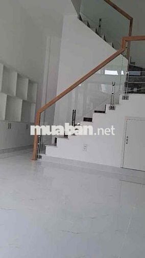 NHÀ ĐẸP TÚ MỠ MẶT TIỀN - HẺM OTO - 4.5 TỶ