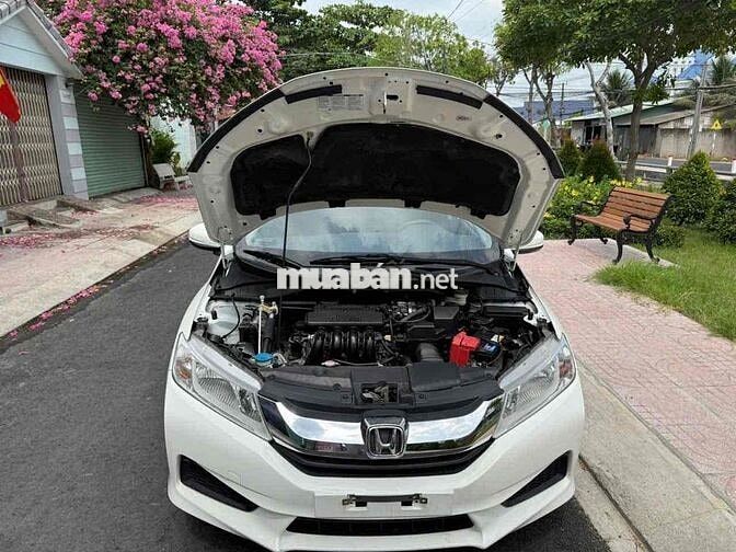 Honda City 1.5 Số sàn 2017 Trắng