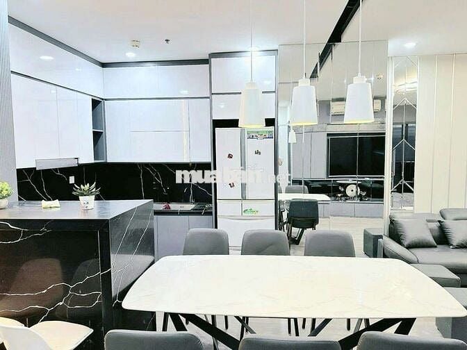 Giá đẹp! Căn hộ Rox Center 90 Đường Láng, 70m2, 2PN, gần trường ĐH Y