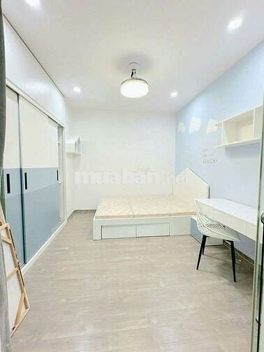Giá đẹp! Căn hộ Rox Center 90 Đường Láng, 70m2, 2PN, gần trường ĐH Y