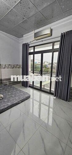 Cho thuê nhà Trệt Lửng gần siêu thị Go phường Đông hoà Dĩ An