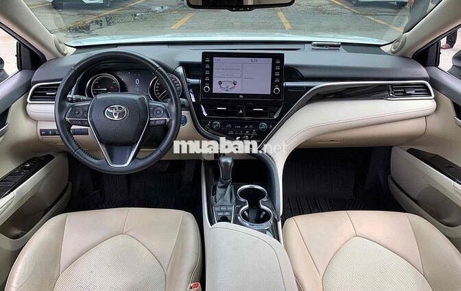 Toyota Camry Hybrid Trắng Tự động Hybrid 2022