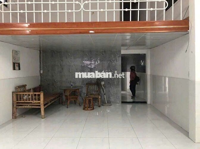 NHÀ C4 LỬNG KIỆT Ô TÔ NGUYỄN PHAN VINH
