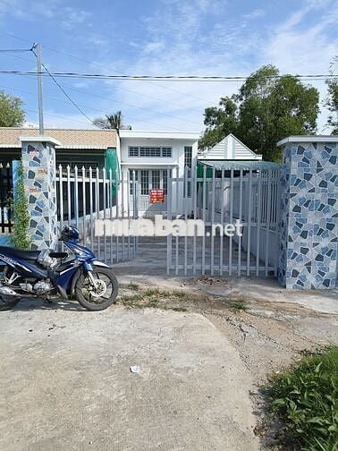 Bán nhà  mặt tiền đường Trần Văn Thôi 158m2,  4 p.ngủ, 2 tolet