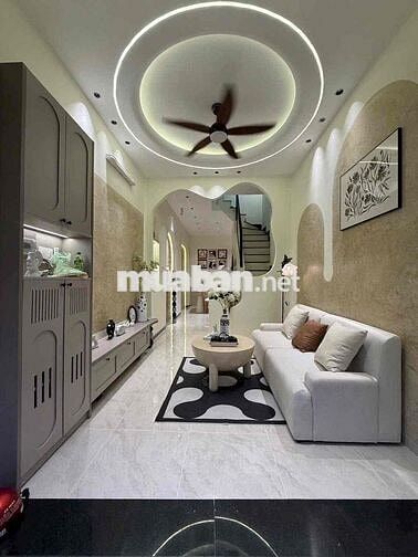 Nhà Mới Sát Mặt Tiền, Đối Diện Vincom Phan Văn Trị.Sát Bình Thạnh