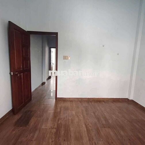 Cho thuê nguyên căn 4pn3wc, hẻm xh gần mặt tiền Nguyễn Văn khối p11 GV