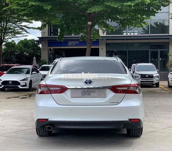 Toyota Camry Hybrid Trắng Tự động Hybrid 2022